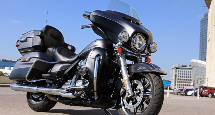 Электроглайд мотоцикл Харлей Дэвидсон