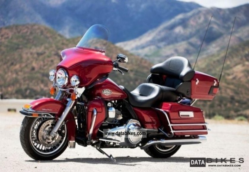 Harley-Davidson FLHTCU Ultra Classic Electra Glide