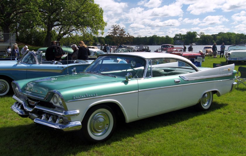 Dodge Custom Royal 1957