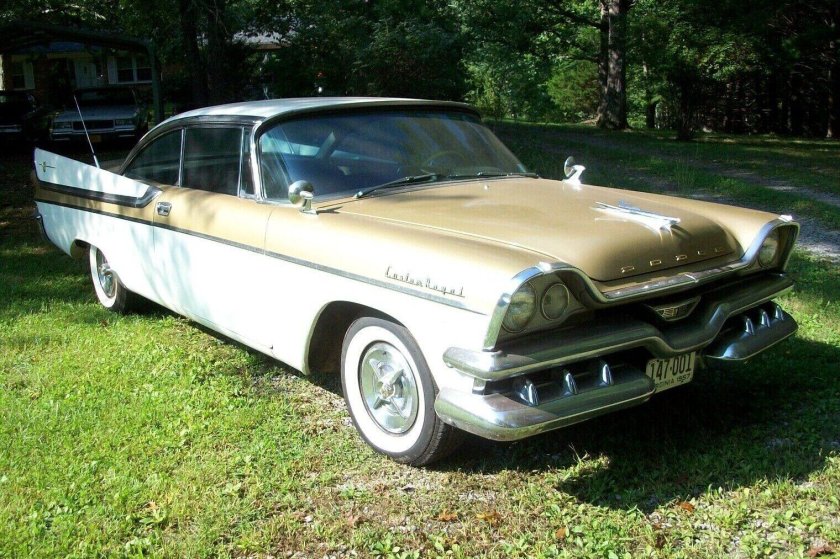Dodge custom royal 1957