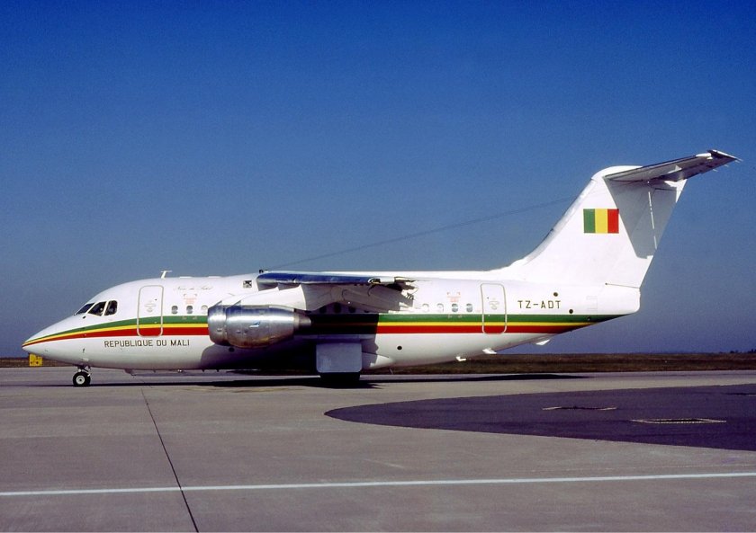 Bae 146 у терминала