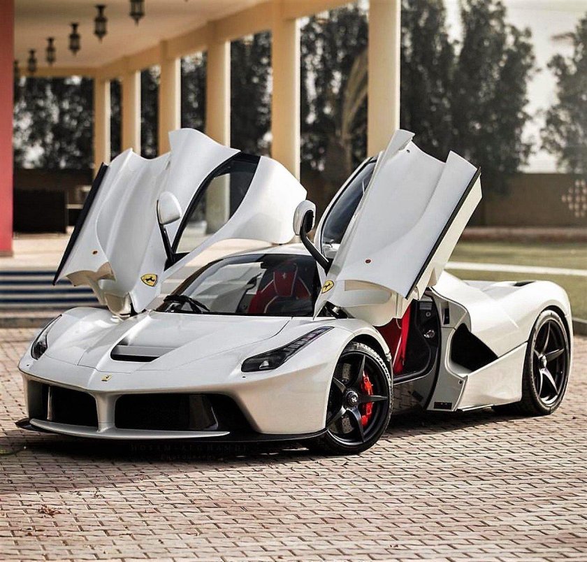 Ferrari LAFERRARI