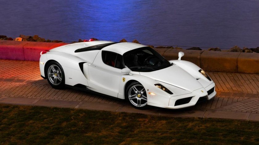 Феррари Энзо