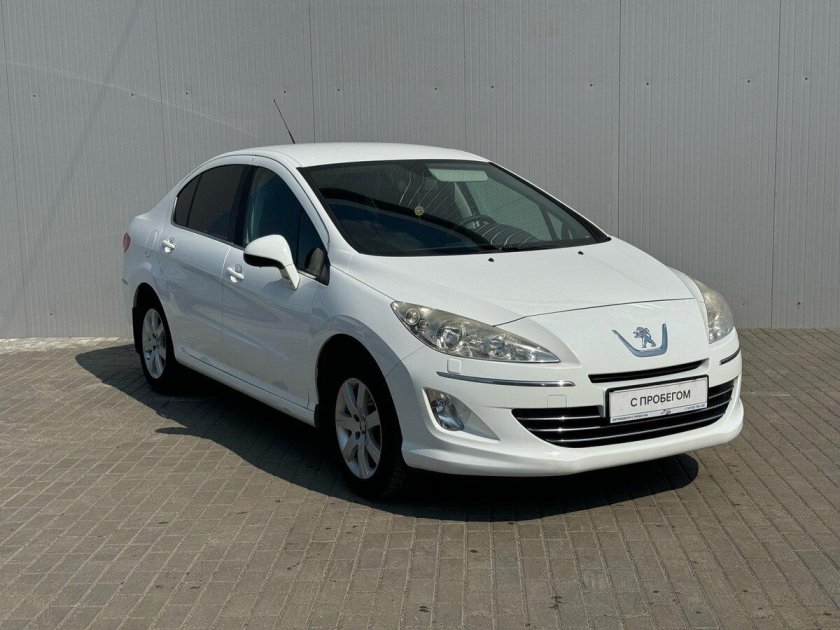 Peugeot 408 2012