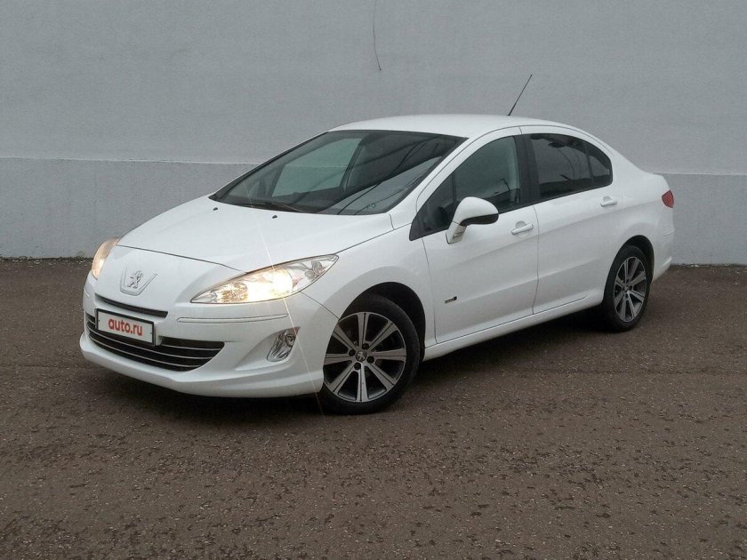 Пежо 408 белый