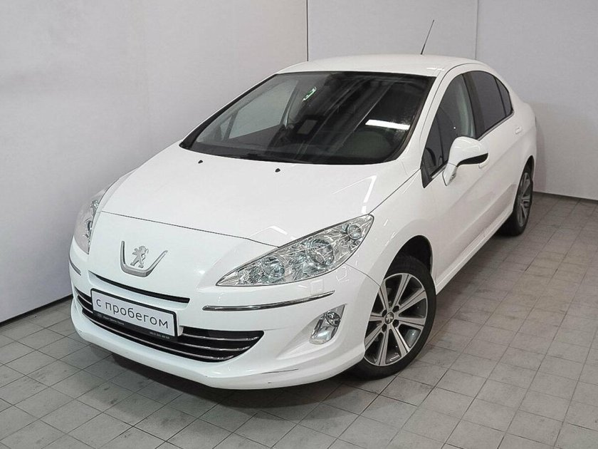Пежо 408 белый