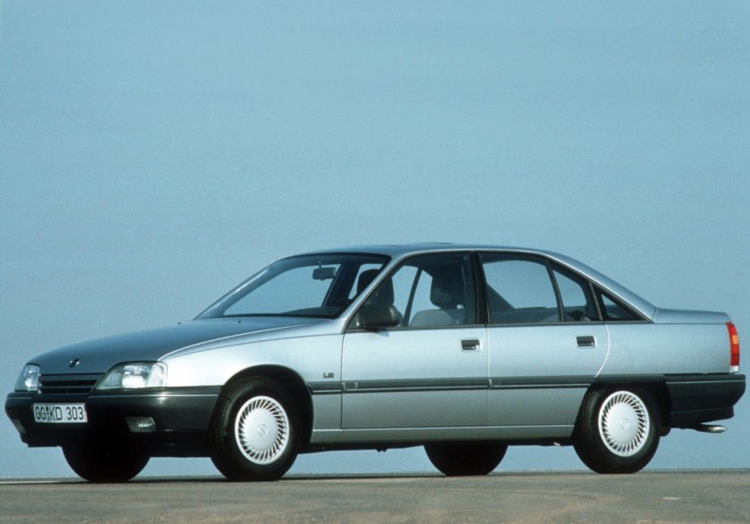 Opel Omega 1986