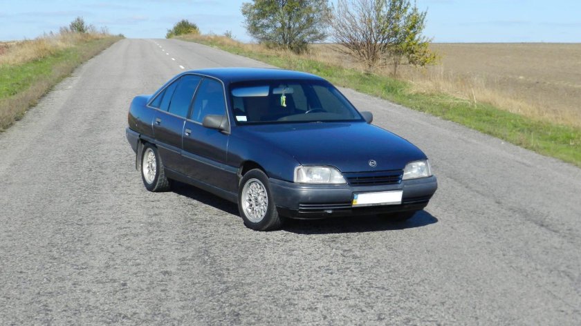 Opel Omega 1990