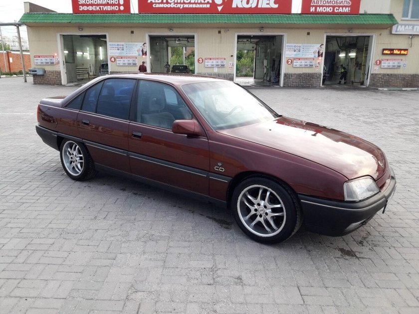 Opel Omega 1989