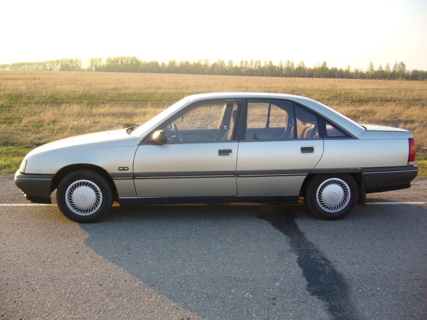 Opel Omega 1987 седан
