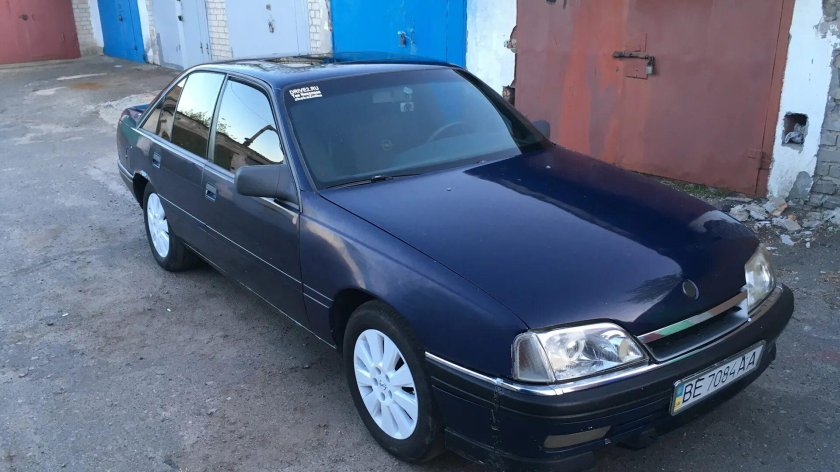 Опель Омега 1990