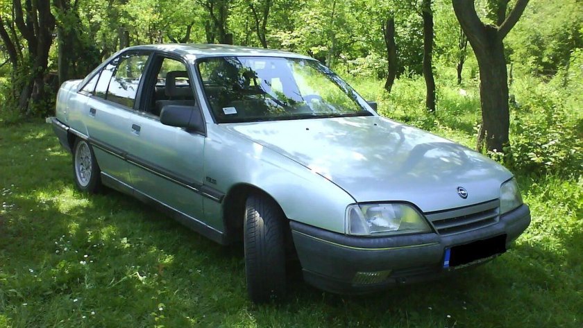 Опель Омега 1