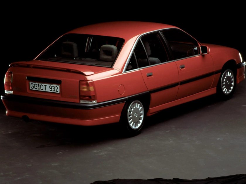 Opel Omega 3000