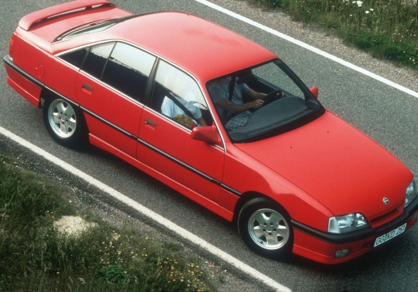 Opel Omega 3000