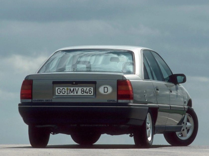 Opel Omega 1986