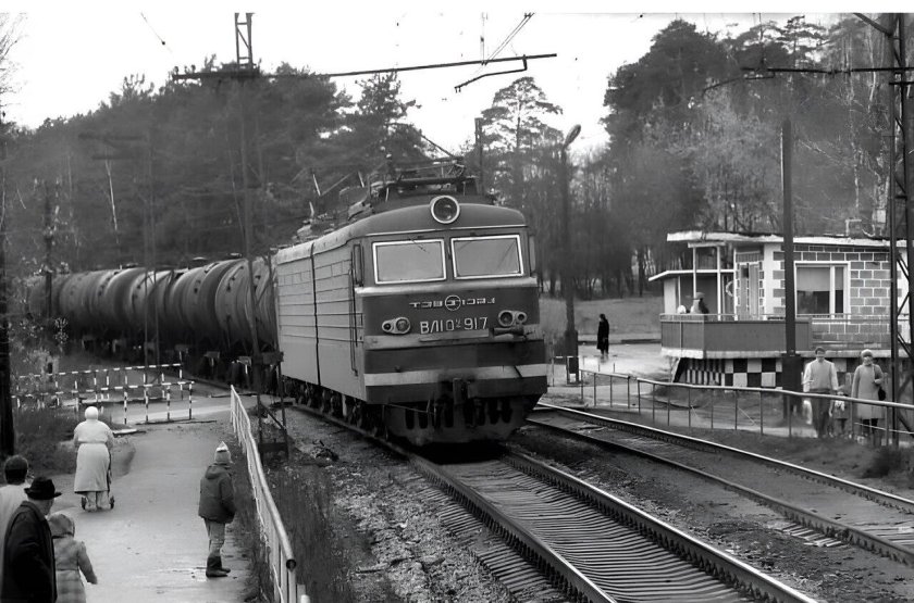 Электровоз вл 10