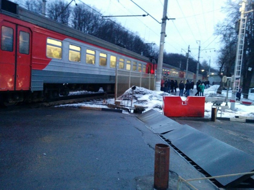 Электричка москва