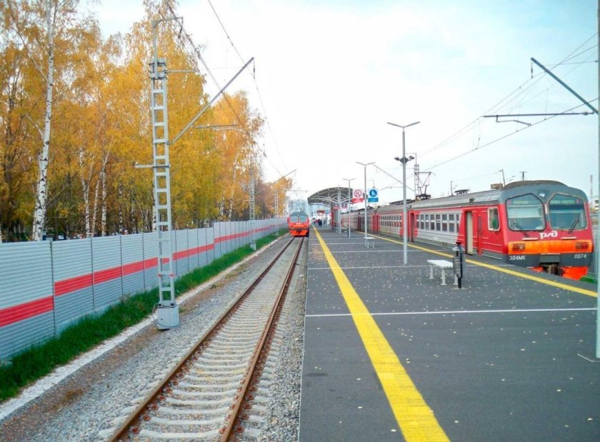 ЖД станция Переделкино