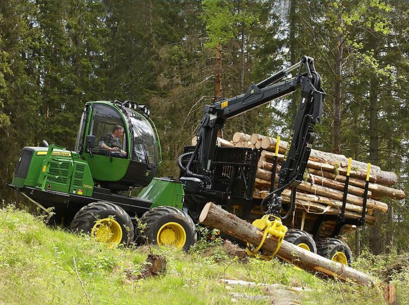 Харвестер Джон Дир