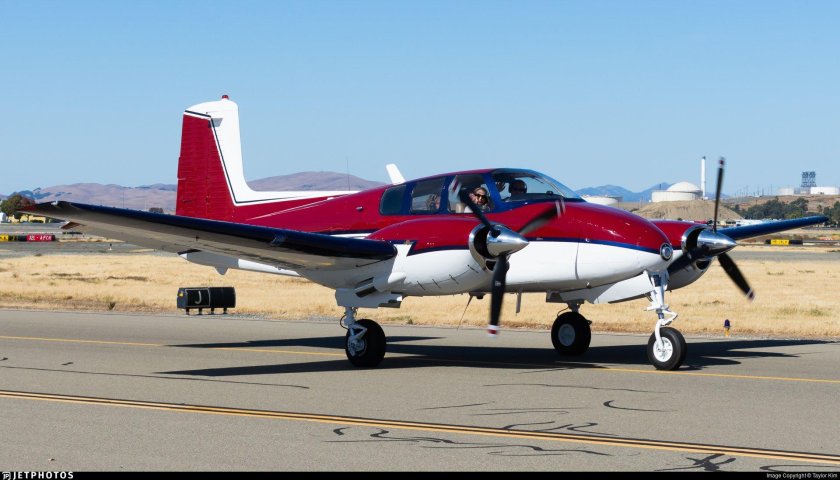 Бичкрафт барон