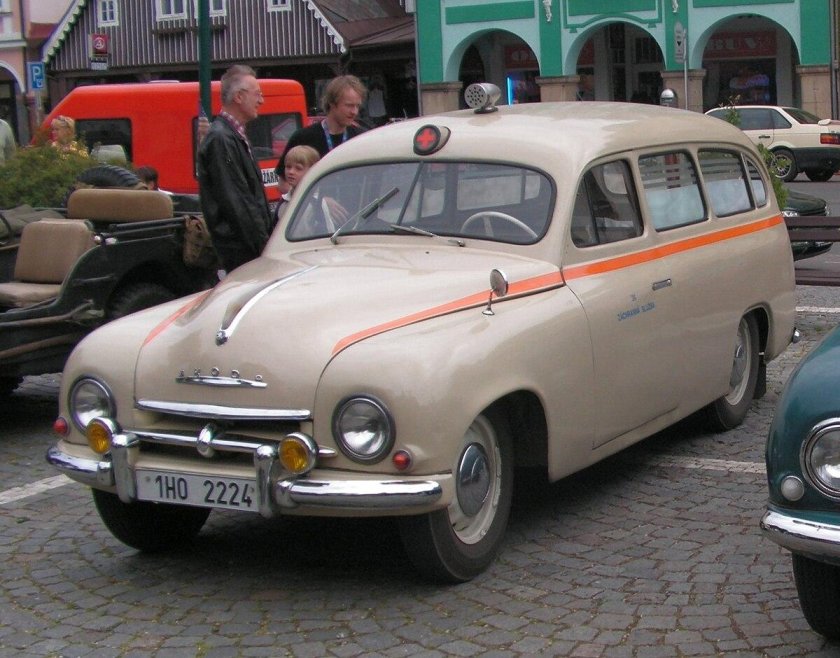 Шкода 1201 санитарная