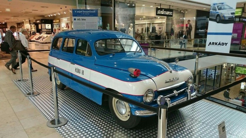 Skoda 1201