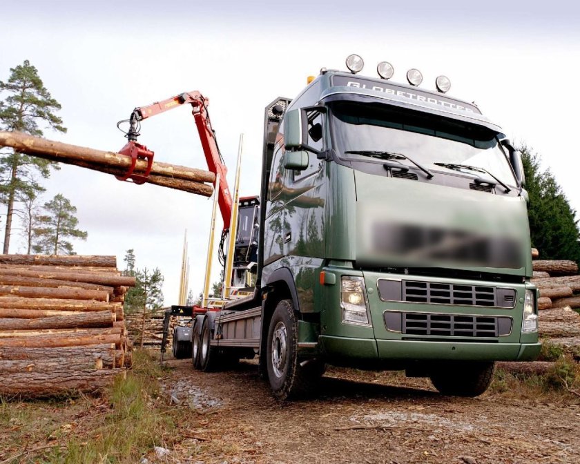 Volvo FMX лесовоз