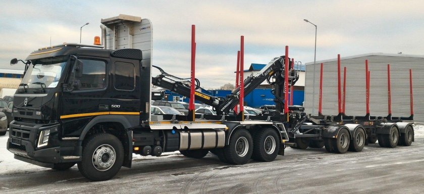 Volvo FMX 6x4 лесовоз