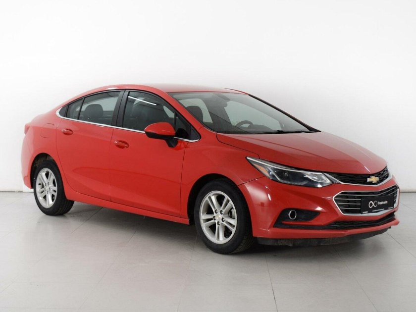 Chevrolet cruze 2017 седан