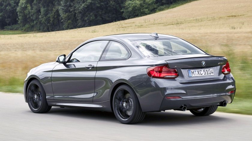 BMW m240i