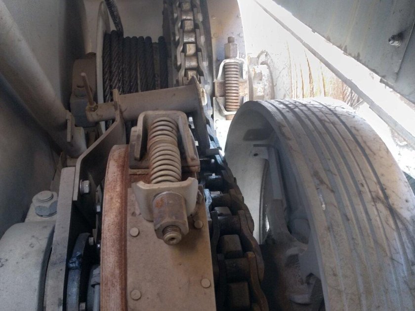 Каток ду-47 коробка передач