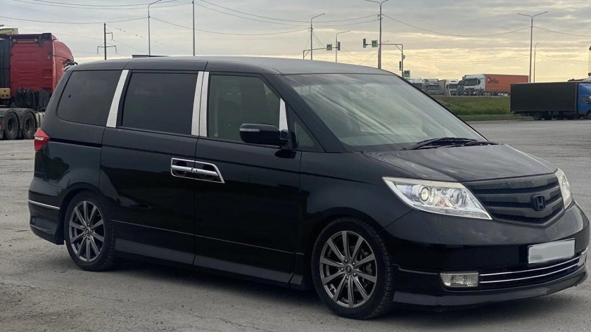 Honda elysion prestige 2008