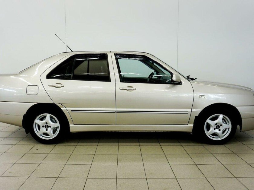 Чери амулет а15