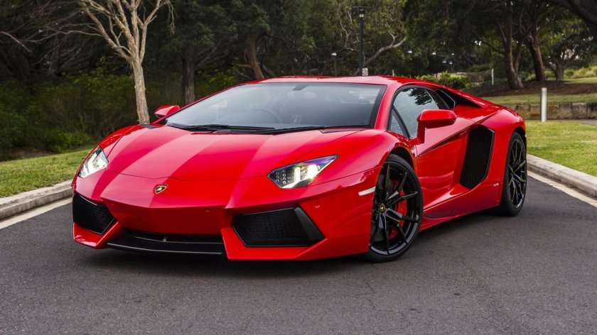 Lamborghini Aventador lp700 красный