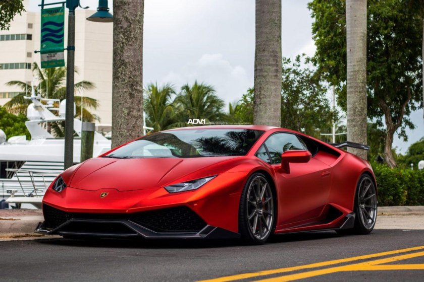 Ламборджини Хуракан