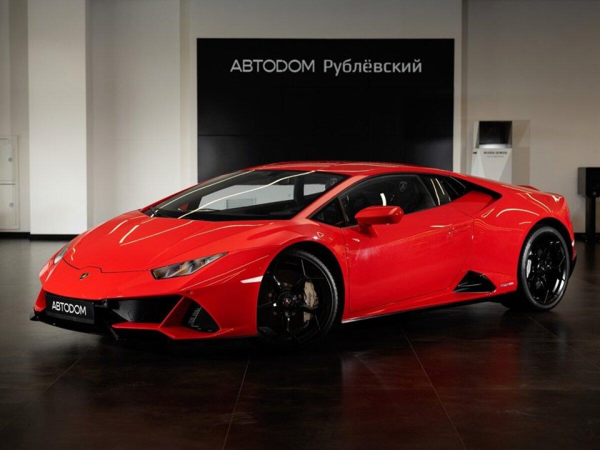 Lamborghini huracan 2020 красный