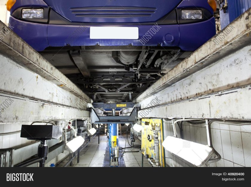 Смотровая яма для грузовиков