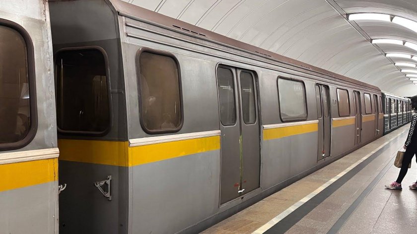 Яуза вагон метро