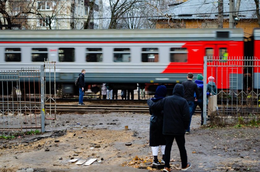 Станции электричек Подлипки дачные