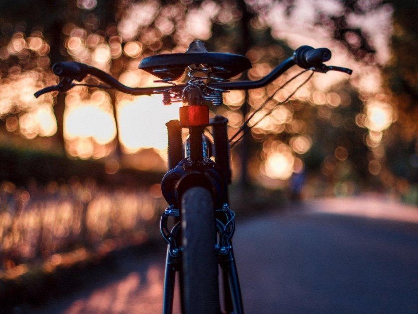 Велосипед на закате