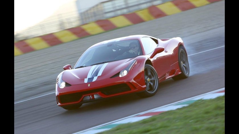 Феррари 458 Специале