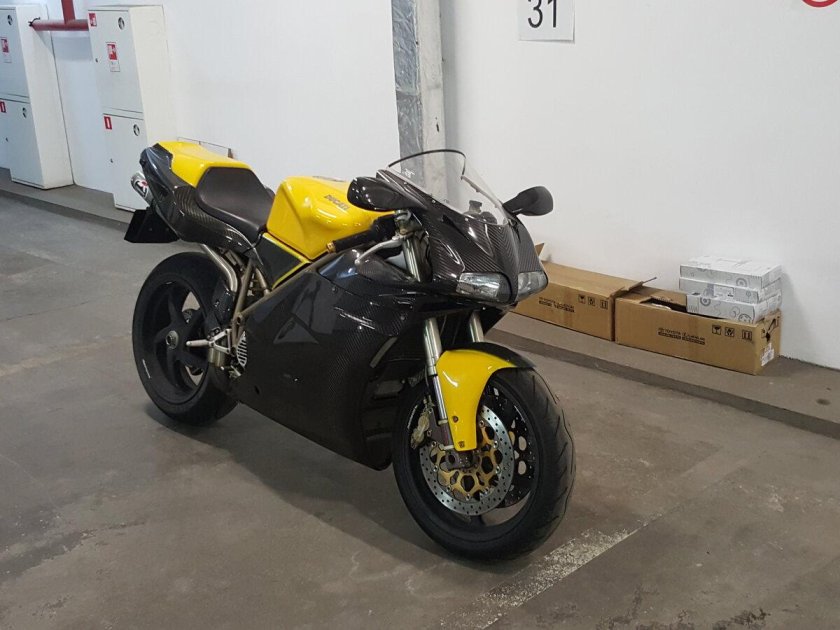 Ducati 996