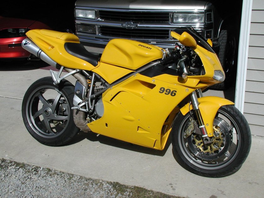 Ducati 996