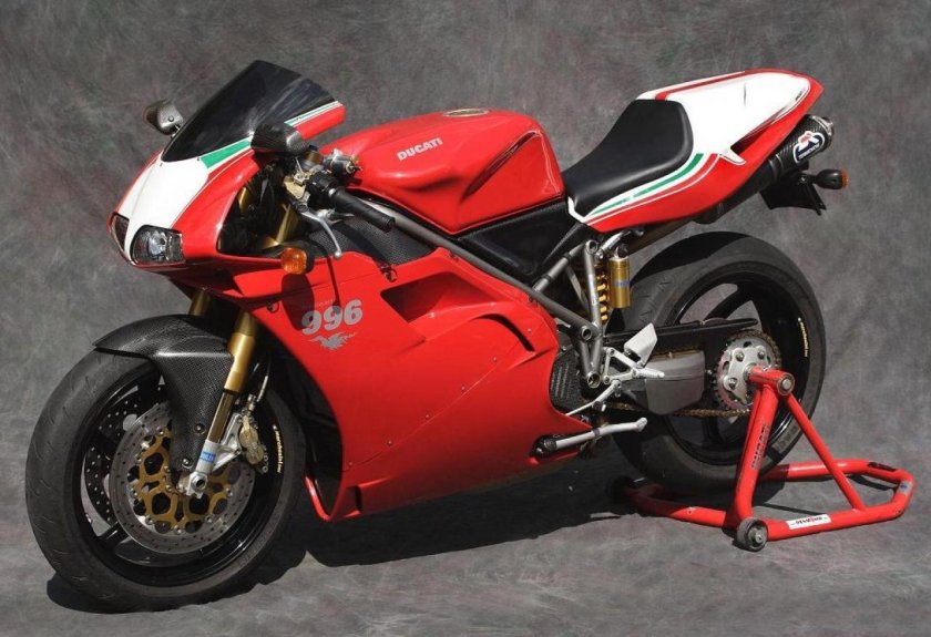 Ducati 996s