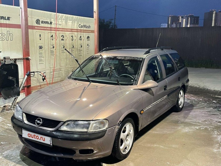 Опель вектра универсал 1997