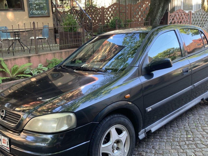 Opel Astra 2000