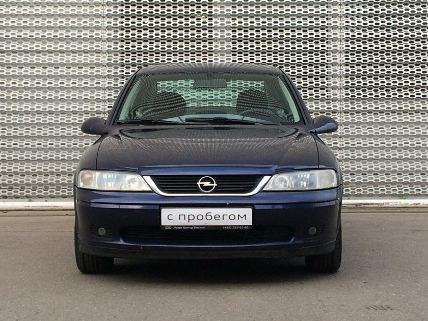 Опель Вектра Рестайлинг 2000