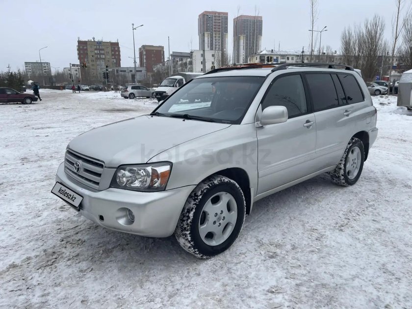 Тойота хайлендер 2002 года