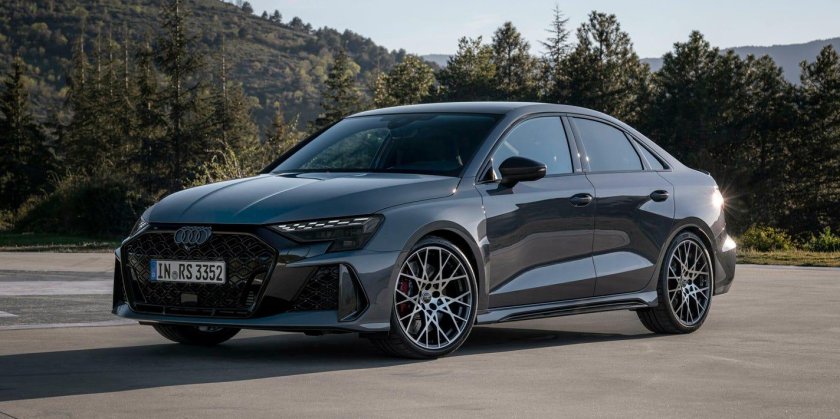 Audi rs 3 sedan