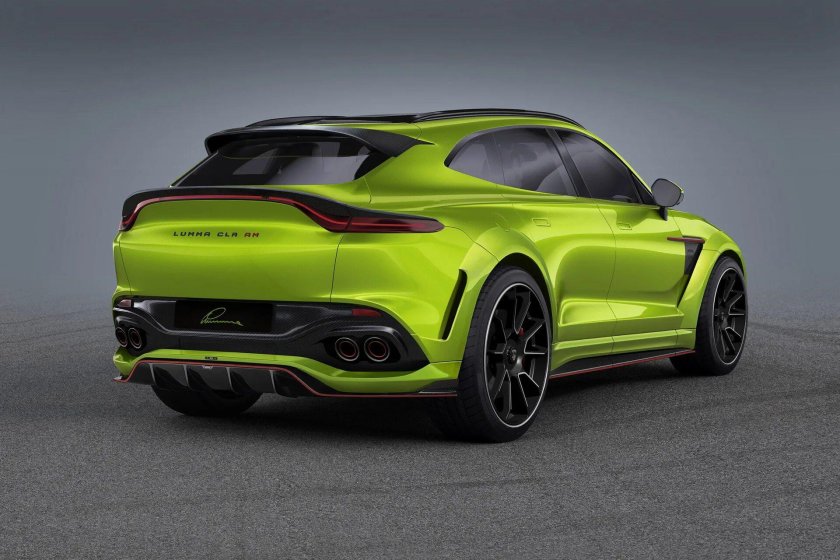 Астон Мартин DBX